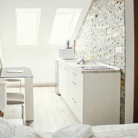 Anesis - Studia Gæstehus Turčianske Teplice