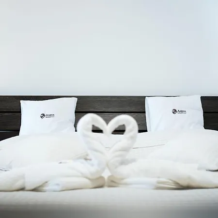 Anesis - Studia Stubnyafürdő