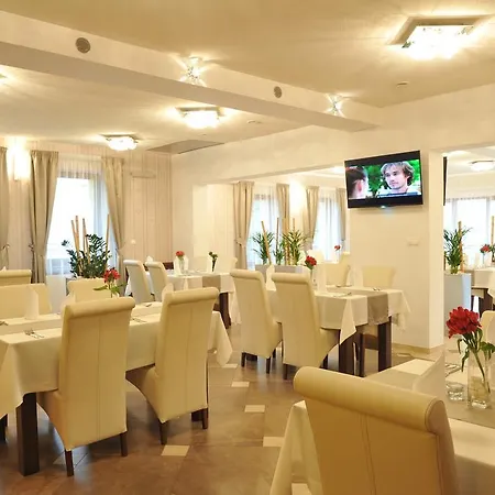 Anesis - Studia Gæstehus