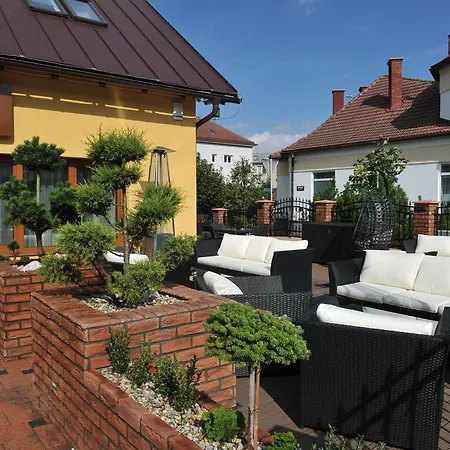 Anesis - Studia Gæstehus 3*