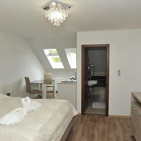 Anesis - Studia Vendégház